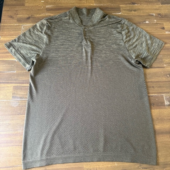 Lululemon Olive Green Shirt - Picture 1 of 8